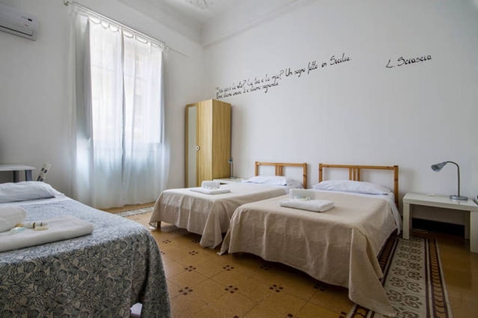 Imagen de la habitación del B&B Liolà. Foto 2