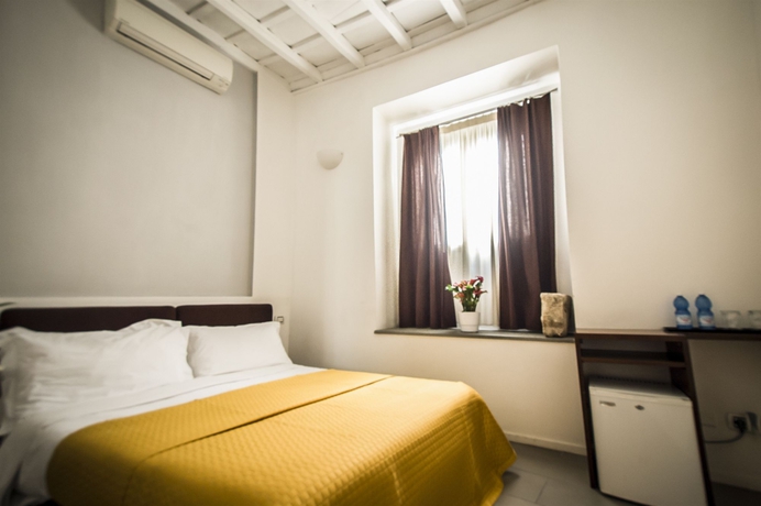 Imagen de la habitación del B&B Little Queen Suite. Foto 11