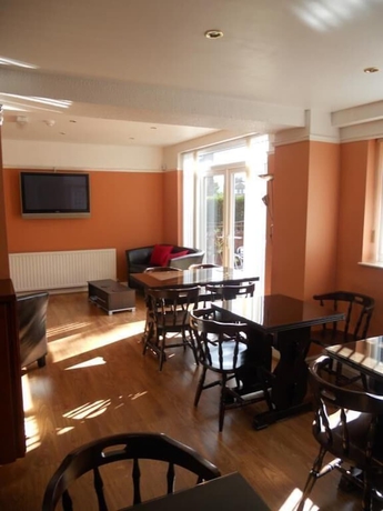 Imagen del bar/restaurante del B&B Liverpool Gateway Inn. Foto 4