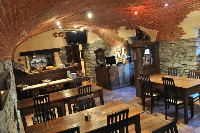 Imagen del bar/restaurante del B&B Lo Teisson. Foto 2