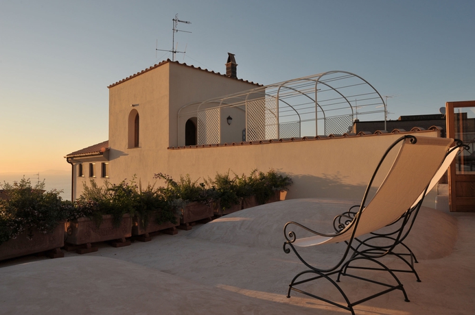Imagen de los exteriores del B&B Lubra Casa Relax. Foto 13