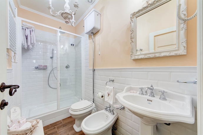 Imagen de la habitación del B&B Lunaria Suites Rome. Foto 13