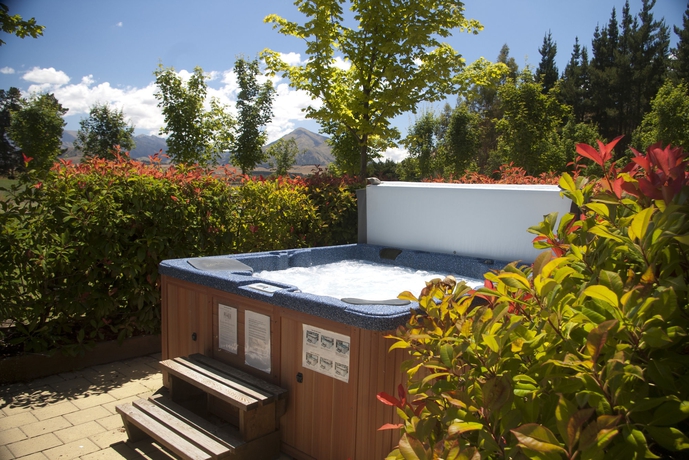 Imagen de la piscina del B&B Maple Lodge. Foto 16
