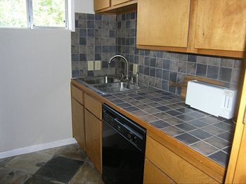 Imagen general del B&B Modern B and B. Foto 6