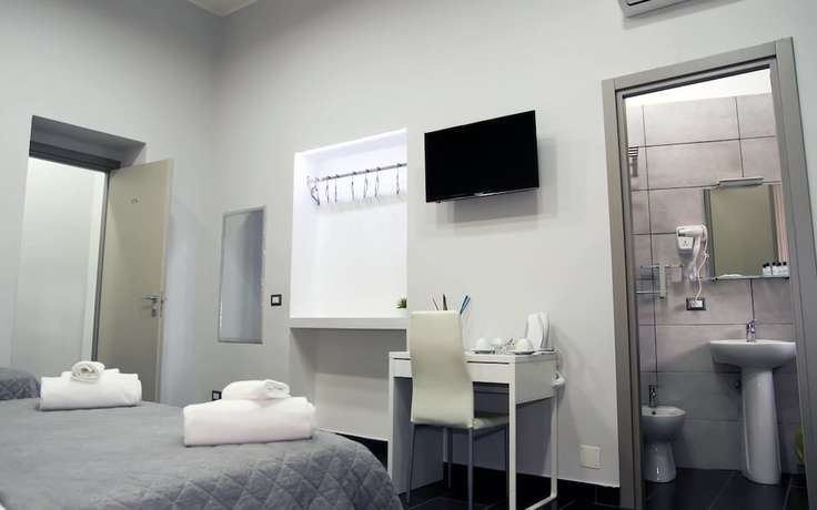 Imagen de la habitación del B&B Napoli Binario 1. Foto 2