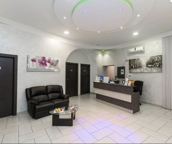 Imagen de los interiores del B&B Napoli Suite. Foto 19