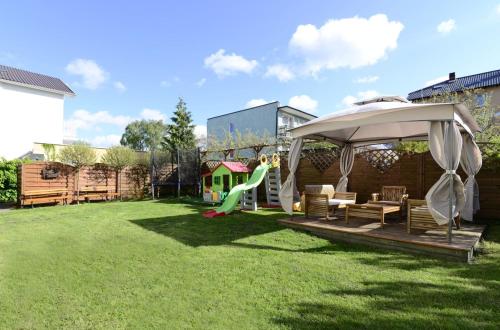 Imagen de los exteriores del B&B Osrodek BURSZTYN. Foto 17