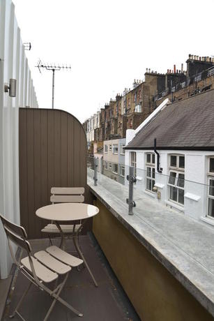 Imagen de los exteriores del B&B PADDINGTON ONE. Foto 6