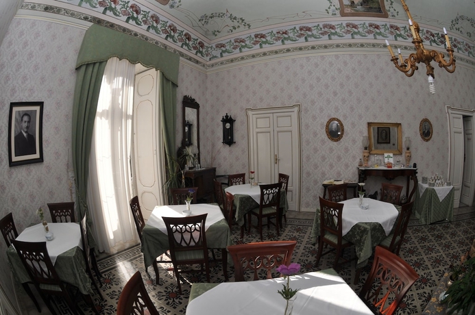 Imagen de los interiores del B&B Palazzo 'il Cavaliere' - B&B Di Charme. Foto 19