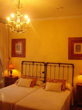 Imagen de la habitación del B&B Pazo a Capitana. Foto 2