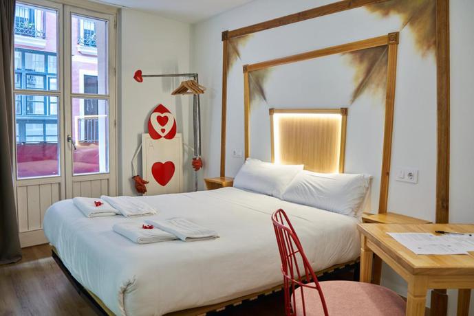 Imagen de la habitación del B&B Pensión AliciaZzz Bilbao. Foto 4