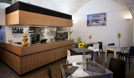 Imagen del bar/restaurante del B&B Person&eacute;. Foto 3
