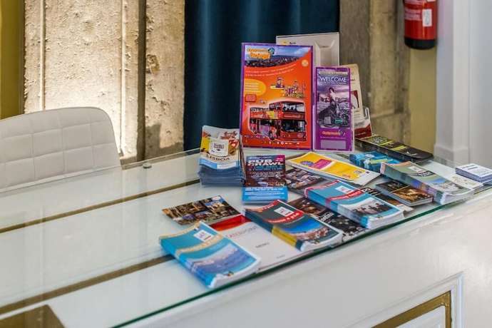 Imagen de los interiores del B&B Ph Downtown Suites. Foto 16