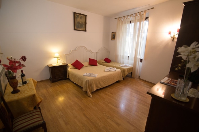 Imagen de la habitación del B&B Promenade, Florencia. Foto 4