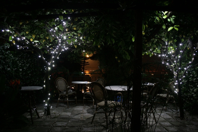 Imagen de los exteriores del B&B Ravello Rooms. Foto 16