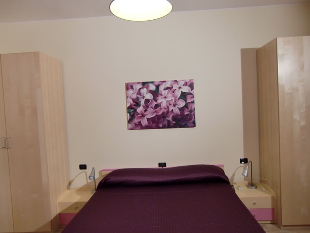 Imagen de la habitación del B&B Reale House Rooms. Foto 9