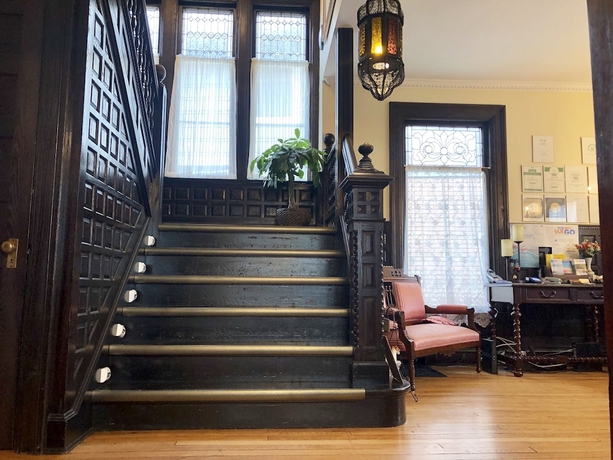 Imagen de los interiores del B&B Redwood Bed and Breakfast. Foto 18