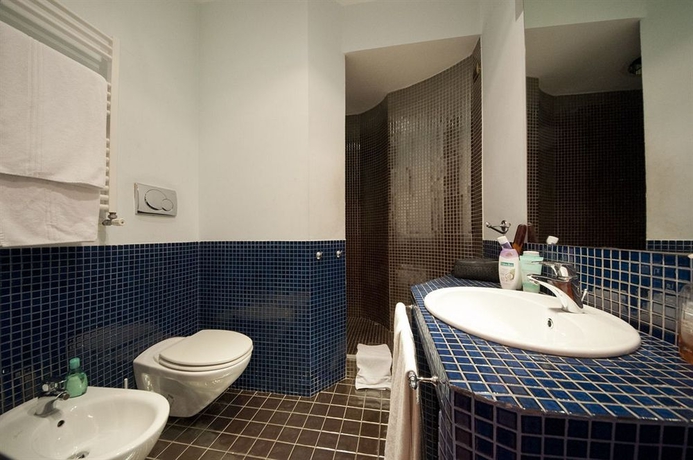 Imagen de la habitación del B&B Relais Conte Di Cavour De Luxe. Foto 8