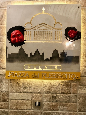 Imagen de los interiores del B&B Relais Piazza Del Plebiscito. Foto 15