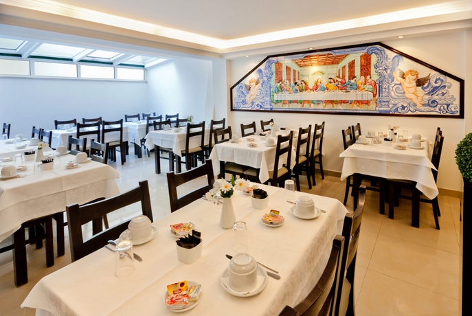 Imagen del bar/restaurante del B&B Residência S. Francisco. Foto 4