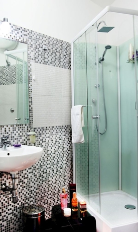 Imagen de la habitación del B&B Roma Cheap & Chic. Foto 8