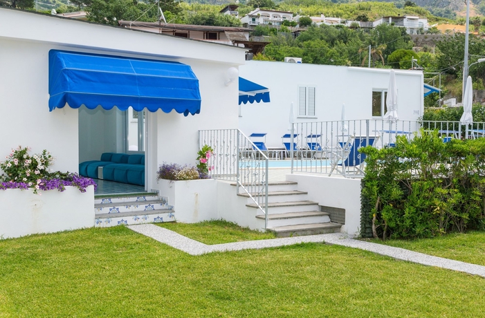 Imagen de los exteriores del B&B Romildanna Relais. Foto 9