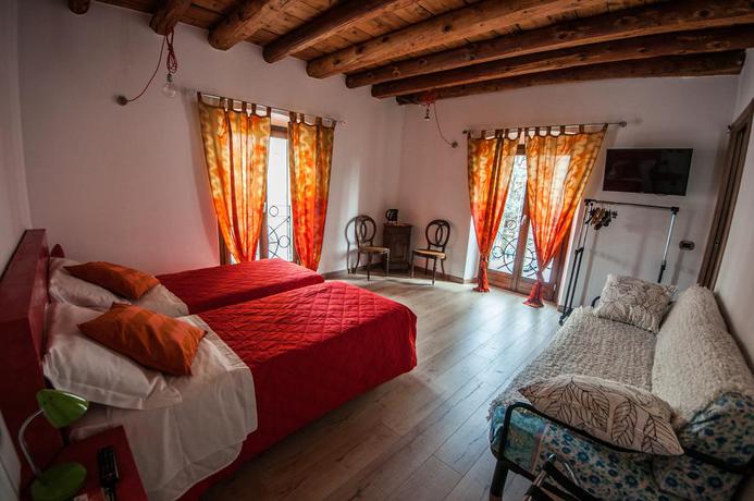 Imagen de la habitación del B&B Santa Lucia, Bergamo. Foto 4