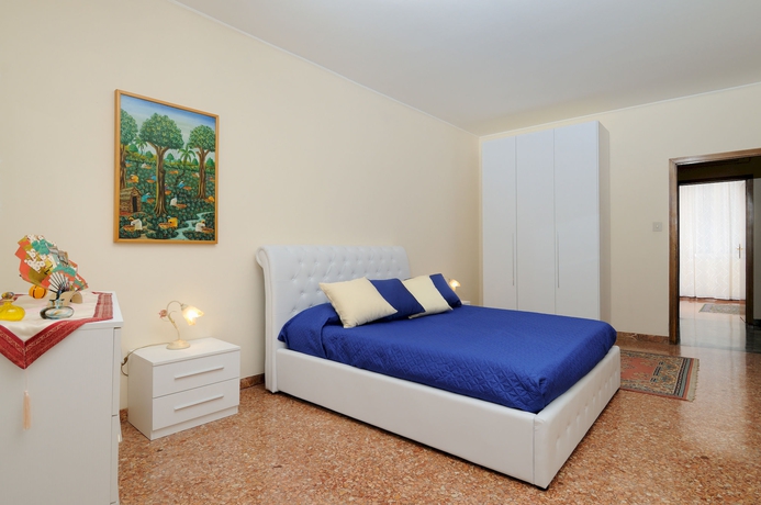 Imagen de la habitación del B&B Santa Maria Nova. Foto 6