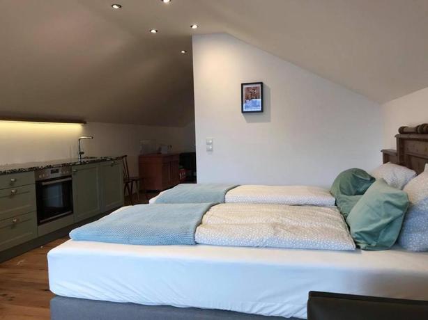 Imagen de la habitación del B&B Schwarzes R&ouml;ssl, St Wolfgang im Salzkammergut. Foto 5