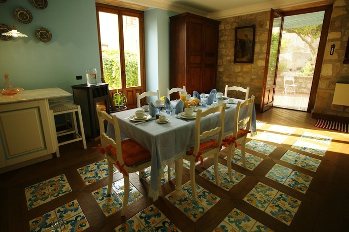 Imagen del bar/restaurante del B&B Sciabakè. Foto 2