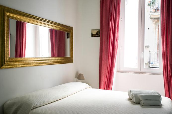 Imagen de la habitación del B&B Serafino, Roma. Foto 11