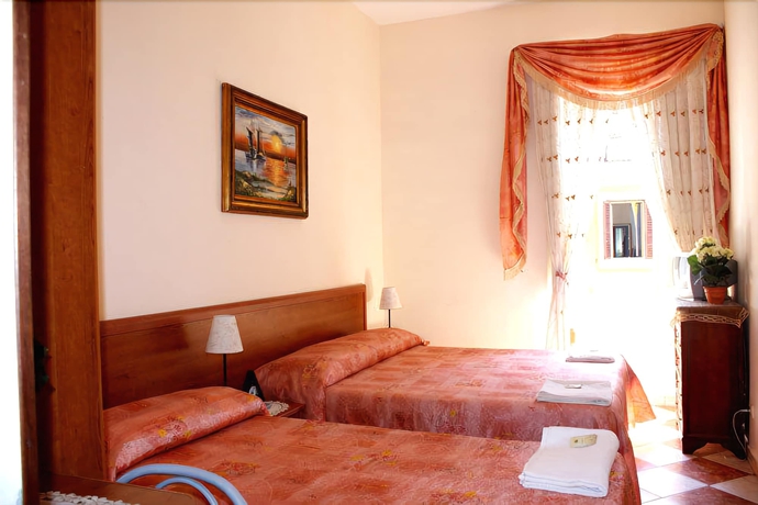 Imagen de la habitación del B&B Sergio House. Foto 9