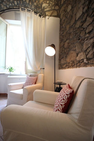 Imagen de los interiores del B&B S'o Smart B&b Tropea. Foto 19