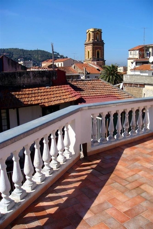 Imagen de los exteriores del B&B Sorrento Town Suites. Foto 5