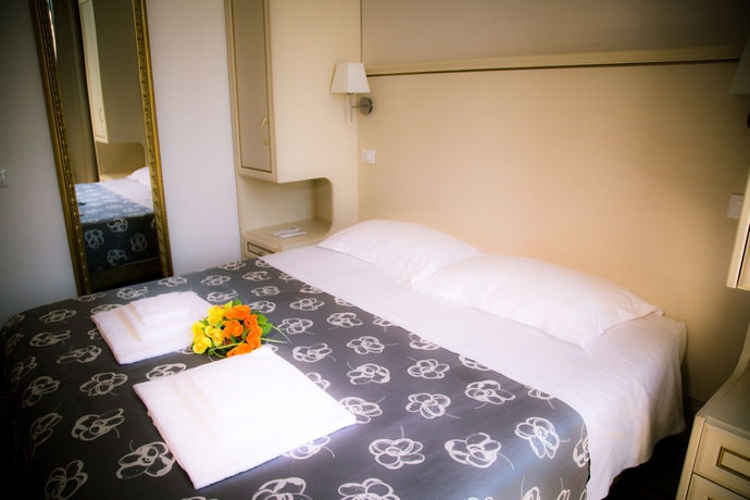 Imagen de la habitación del B&B St. Peter Central Rooms. Foto 3