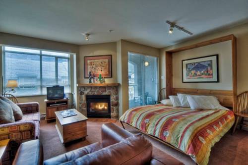 Imagen de la habitación del B&B Town Plaza Suites by Golden Dreams. Foto 3