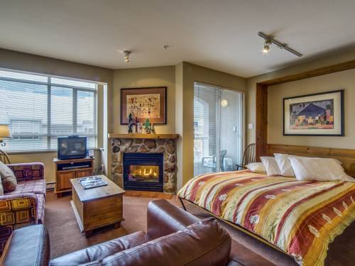 Imagen de la habitación del B&B Town Plaza Suites by Golden Dreams. Foto 12