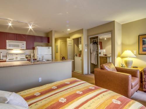 Imagen de la habitación del B&B Town Plaza Suites by Golden Dreams. Foto 13
