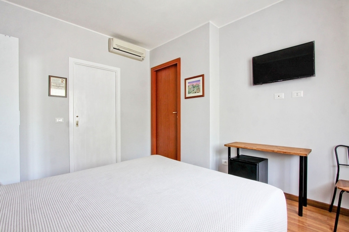 Imagen de la habitación del B&B Vacanze A Roma. Foto 11
