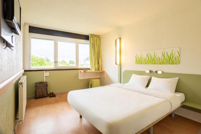 Imagen de la habitación del B&B Valenciennes Sud. Foto 7
