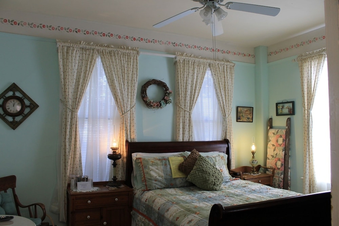 Imagen de la habitación del B&B Victorian House Bed and Breakfast. Foto 11