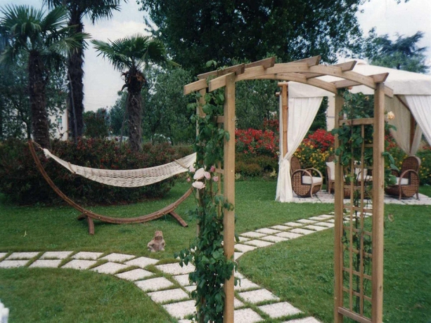 Imagen de los exteriores del B&B Villa Corte Degli Dei. Foto 7