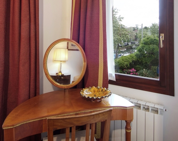 Imagen de los interiores del B&B Villa Dacri. Foto 14