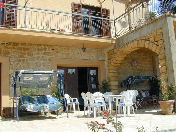 Imagen de los exteriores del B&B Villa San Marco, Agrigento. Foto 6