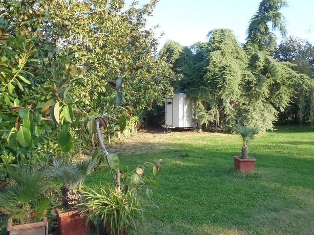 Imagen de los exteriores del B&B Villa Sans Souci. Foto 7