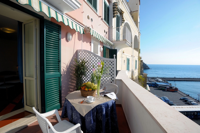 Imagen de los exteriores del B&B Vista D'Amalfi.. Foto 15