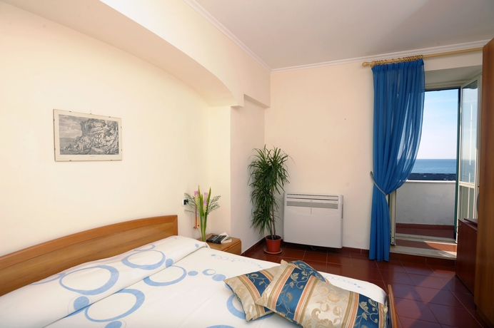 Imagen de la habitación del B&B Vista D'Amalfi.. Foto 4