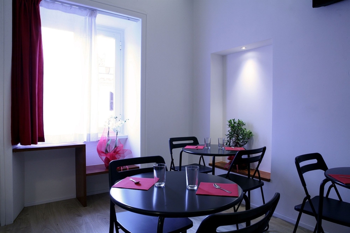 Imagen del bar/restaurante del B&B Why Not Roma. Foto 2