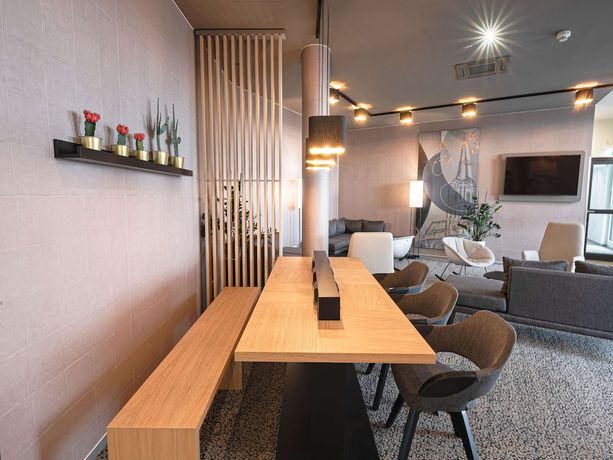 Imagen de los interiores del B&B Wiener-Neudorf. Foto 14