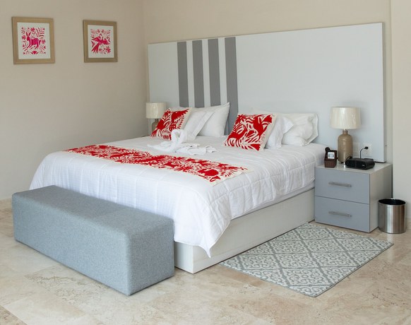 Imagen de la habitación del B&B Xaha Villas Suites and Golf Resort. Foto 3